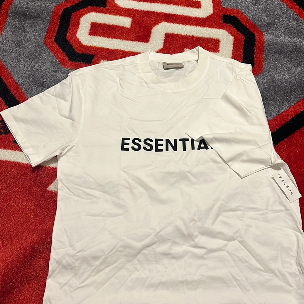 Essentials fear of good tshirt white size XL